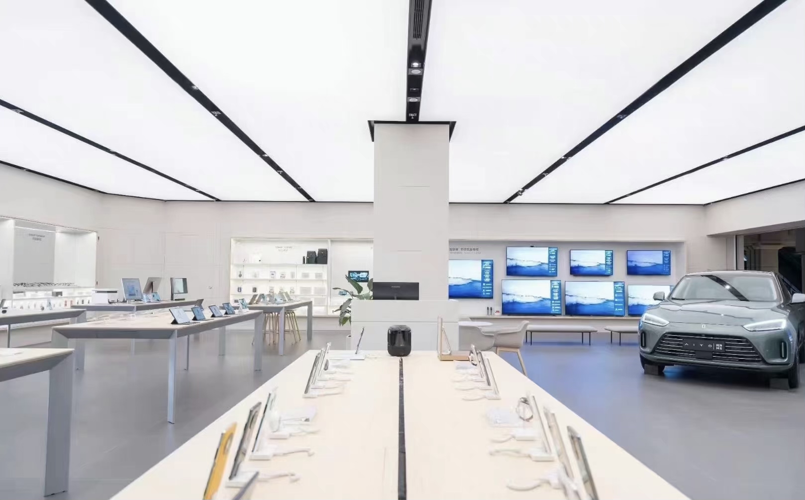 汽車(chē)4S店軟膜天花